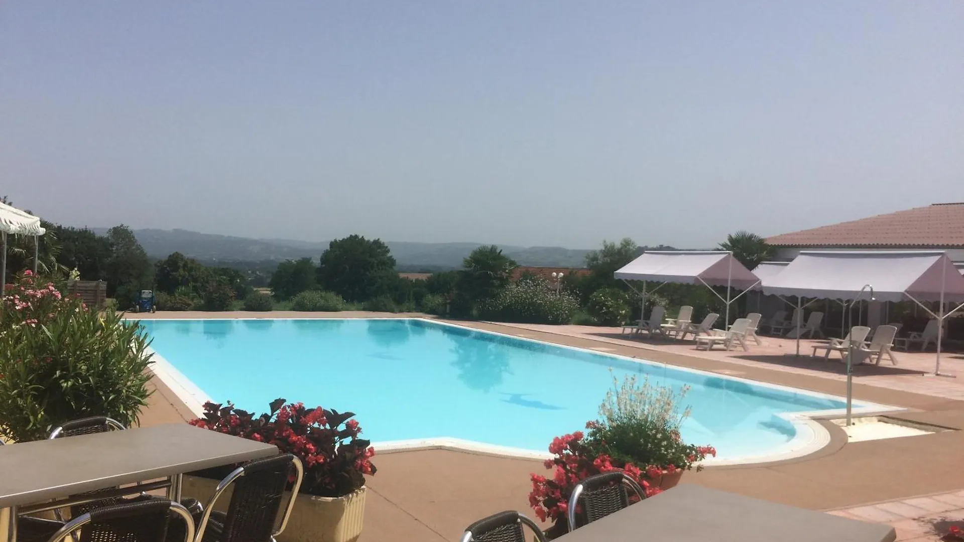 Hotel Restaurant - Le Vieux Pigeonnier Loubressac
